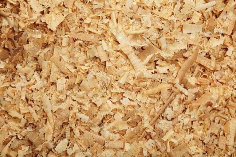 wood shavings for insulation for dog houses